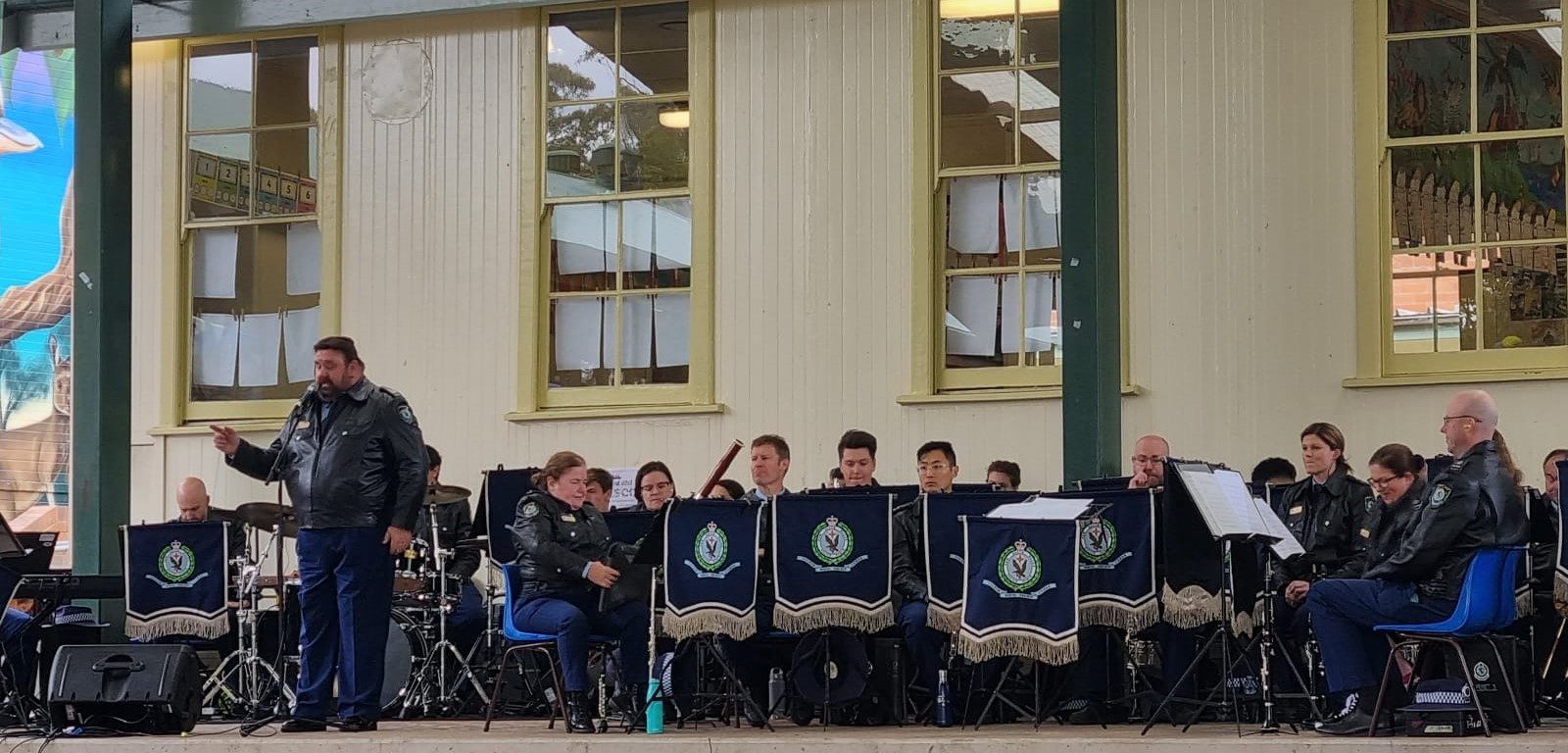 NSW Police Band Visit NWPS and play with our Senior Concert Band!